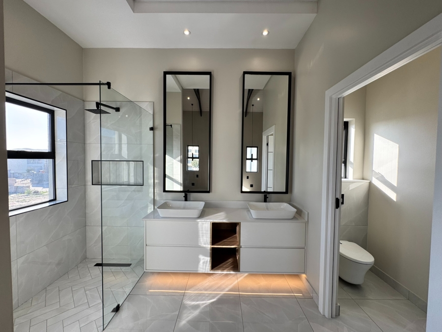 3 Bedroom Property for Sale in Sandown Western Cape